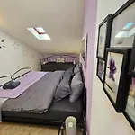 Апартаменти Sea View Izziy Задар