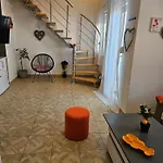 Sea View Izziy Апартаменти