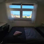 Sea View Izziy Apartamento *
