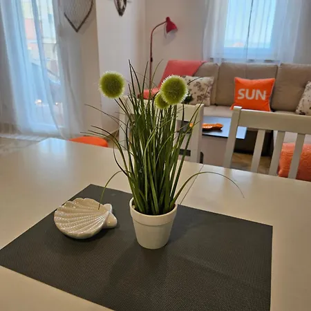 Sea View Izziy Zadar, Self Check In Apartman Zára